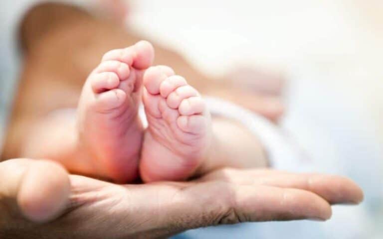 Neonatal leave for parents